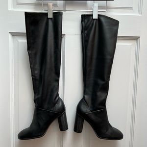 Franco Cindy Knee High Boot - size 8 - excellent condition - worn once